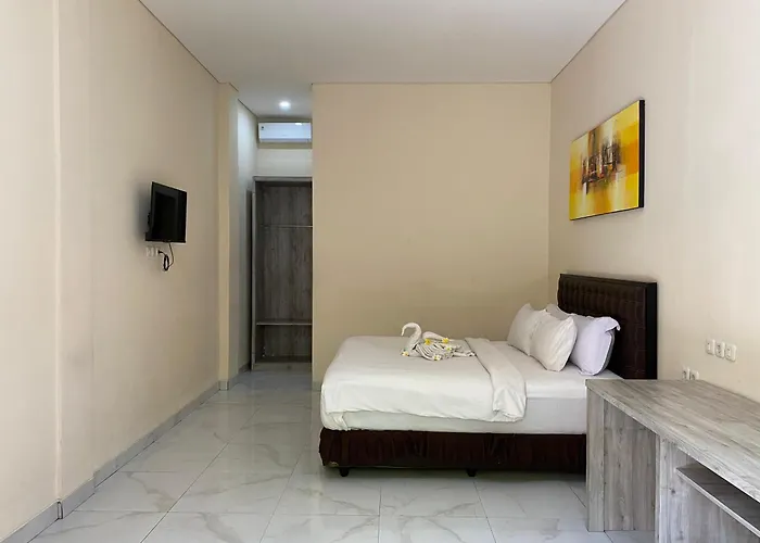 The Laviana Hotel